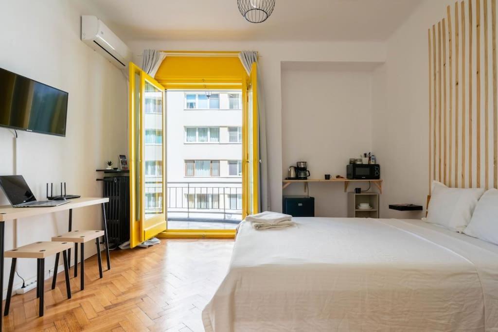 Quiet And Classic Studio With Cismigiu Park View Bucareste Exterior foto